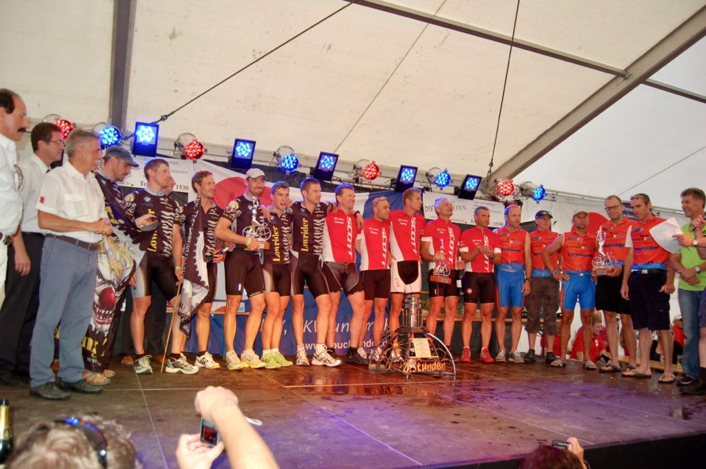 2011_24_stunden_rennen_kelheim_siegerehrung_029